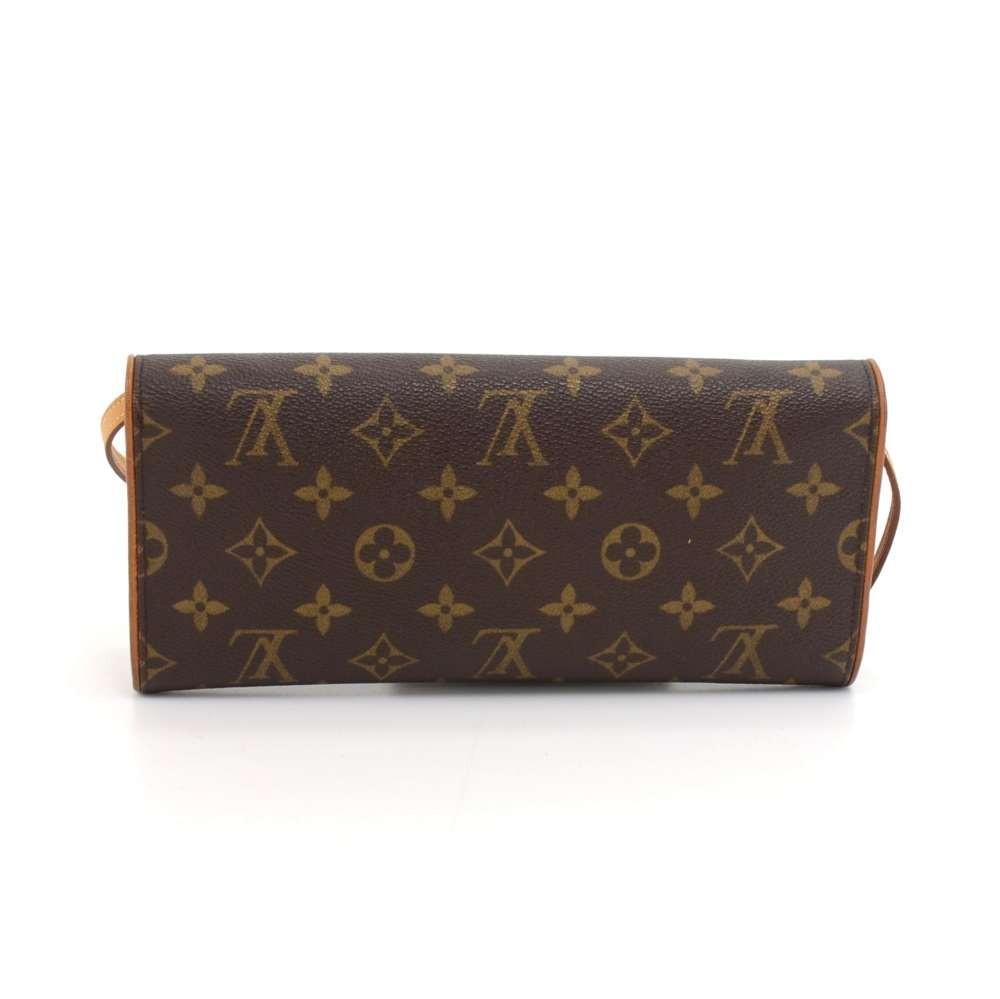 pochette twin gm monogram canvas shoulder bag