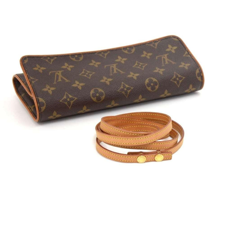 pochette twin gm monogram canvas shoulder bag