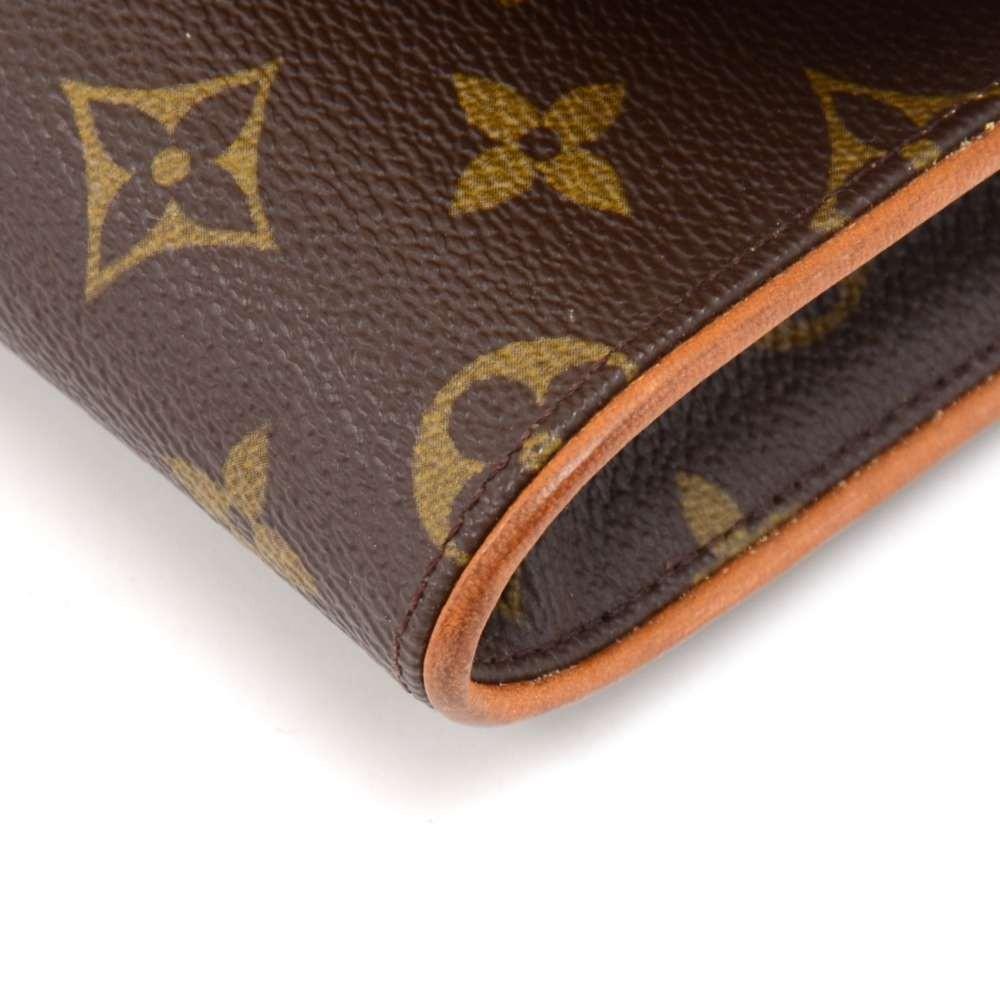 pochette twin gm monogram canvas shoulder bag