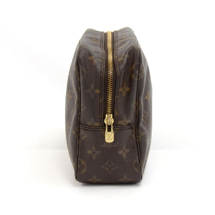trousse toilette 28 monogram canvas cosmetic pouch