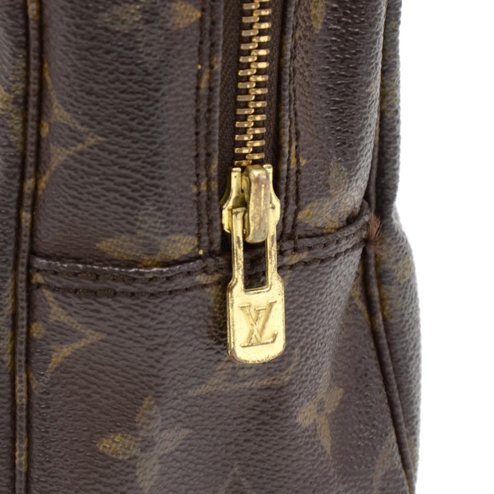 trousse toilette 28 monogram canvas cosmetic pouch
