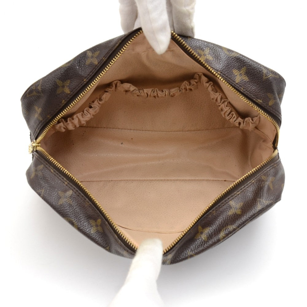 trousse toilette 28 monogram canvas cosmetic pouch