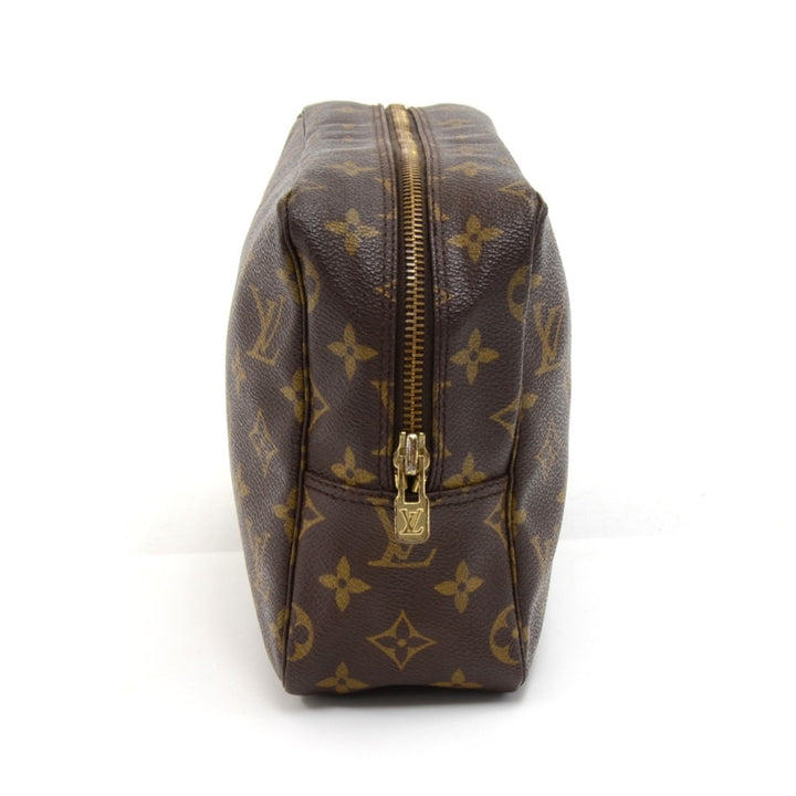 trousse toilette 28 monogram canvas cosmetic pouch