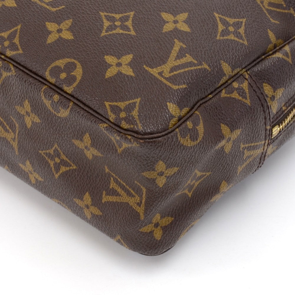 trousse toilette 28 monogram canvas cosmetic pouch