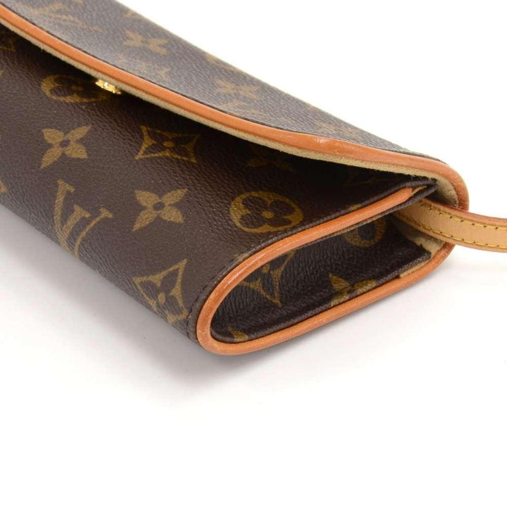 pochette twin pm monogram canvas shoulder bag