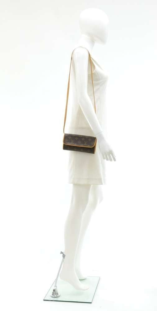 pochette twin pm monogram canvas shoulder bag