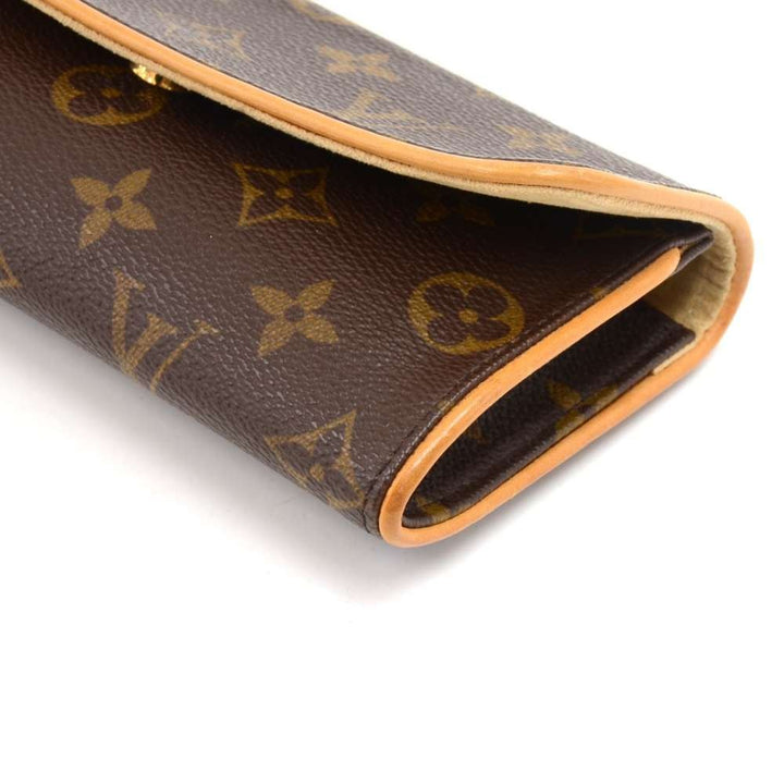 pochette twin pm monogram canvas shoulder bag