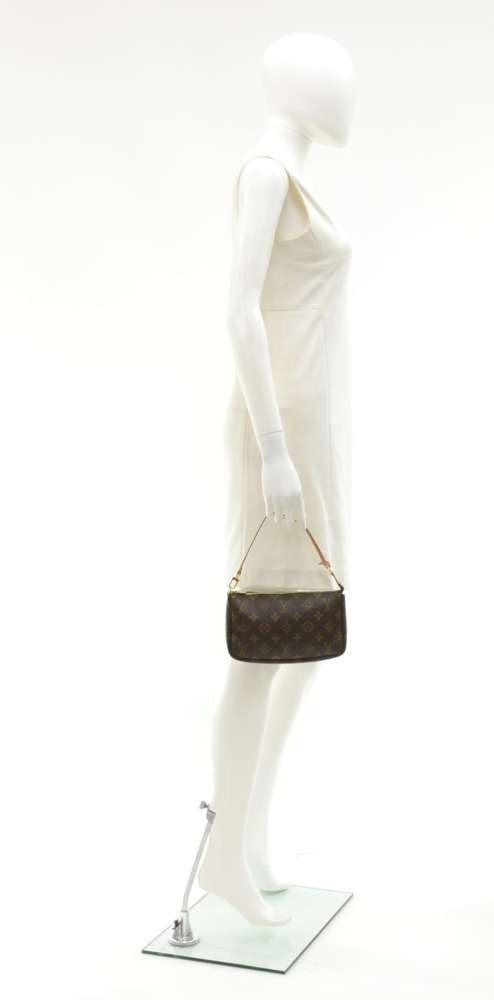 pochette accessoires monogram canvas evening bag
