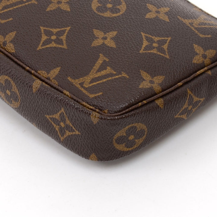 pochette accessoires monogram canvas bag