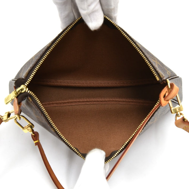 pochette accessoires monogram canvas bag with strap