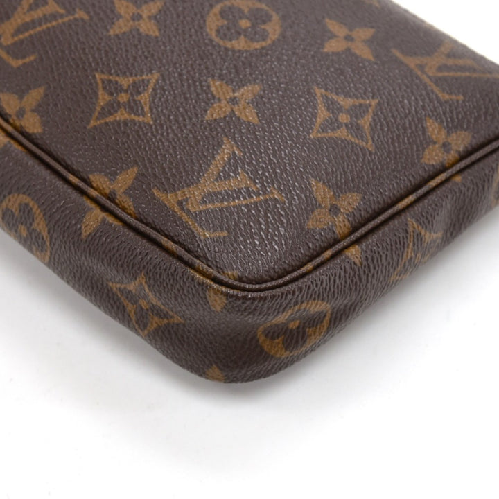 pochette accessoires monogram canvas bag