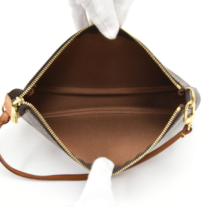 pochette accessoires monogram canvas bag