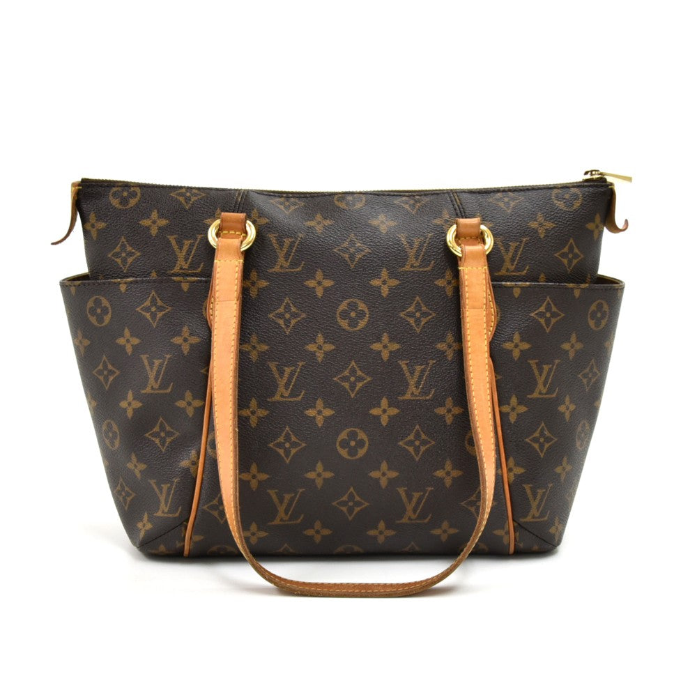totally pm monogram canvas bag
