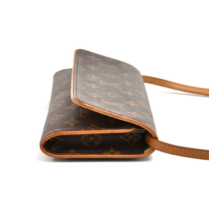 pochette twin gm monogram canvas bag