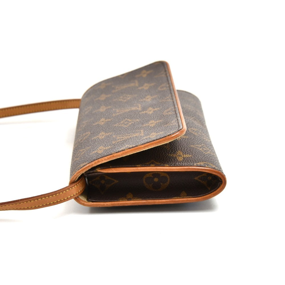 pochette twin gm monogram canvas bag