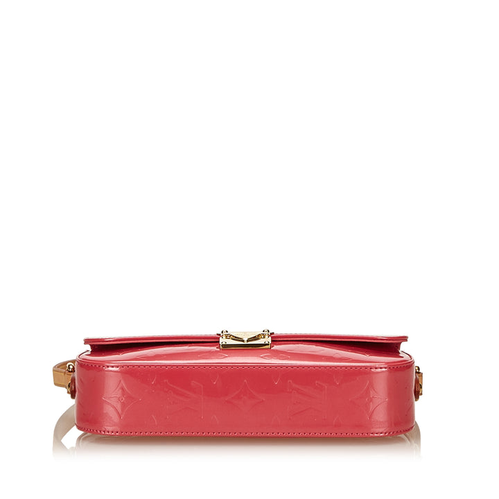 malibu street monogram vernis leather shoulder bag