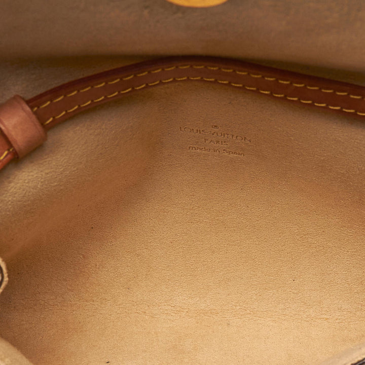 pochette twin pm monogram canvas bag