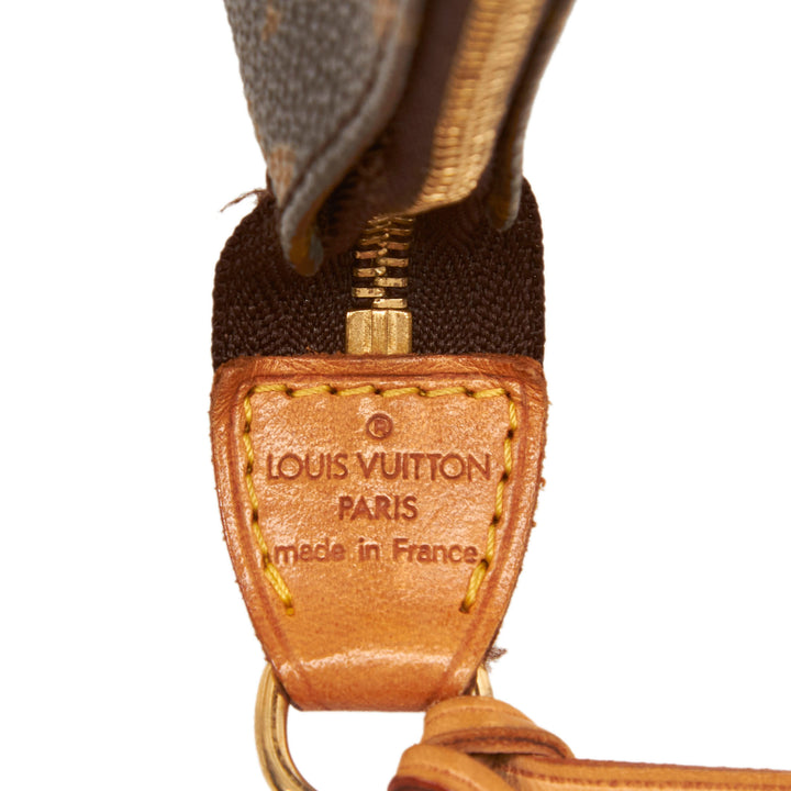 pochette accessoires monogram canvas bag