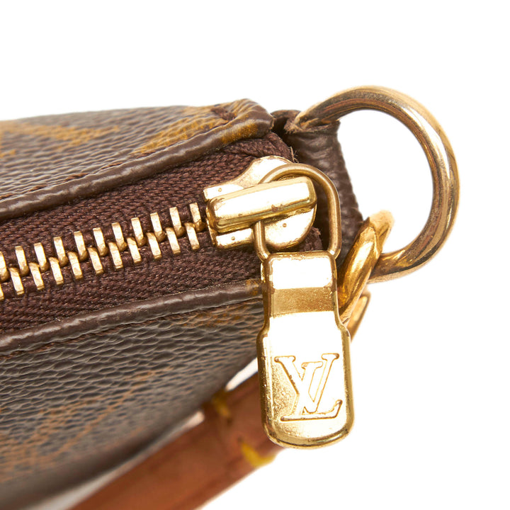 pochette accessoires monogram canvas bag
