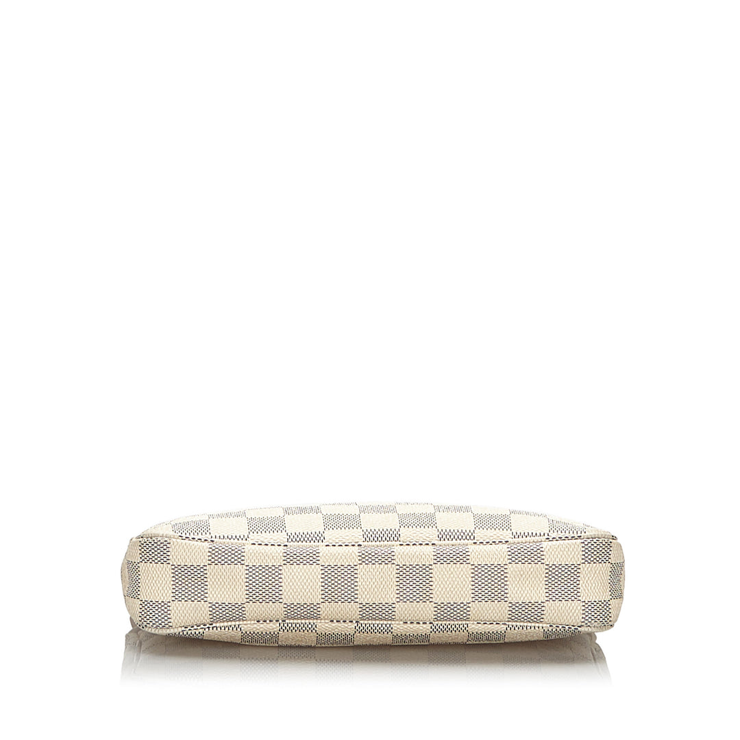 pochette accessoires damier azur canvas bag