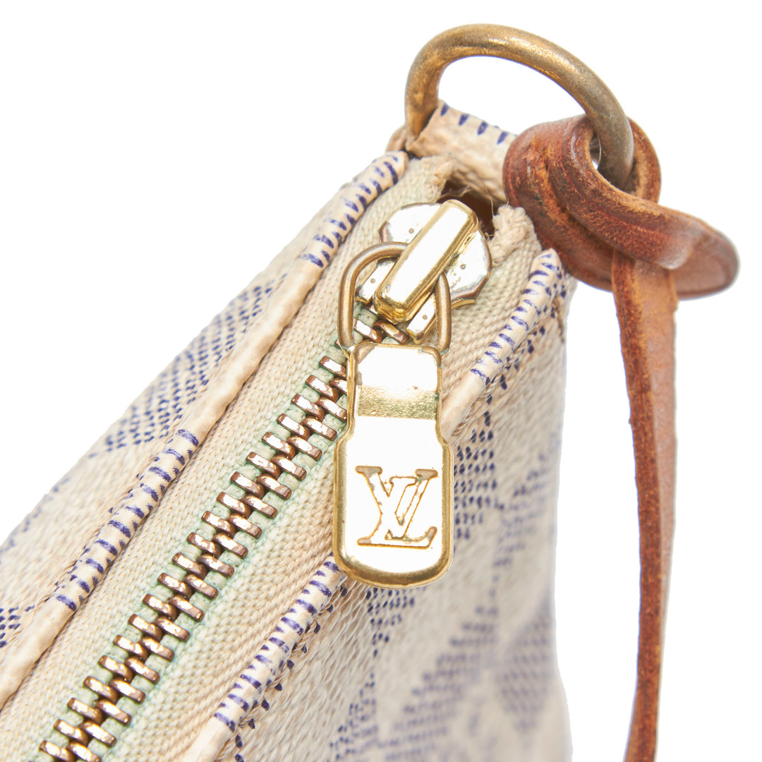 pochette accessoires damier azur canvas bag
