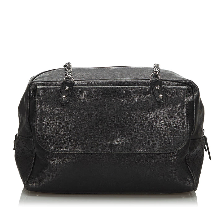 pocket in the city caviar leather flap bag