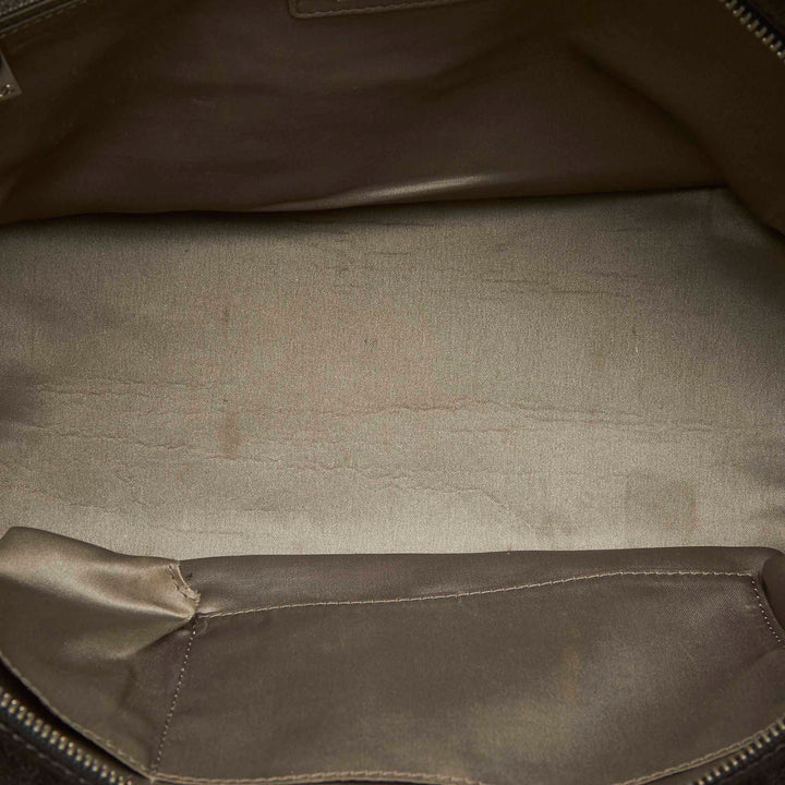 pocket in the city caviar leather flap bag