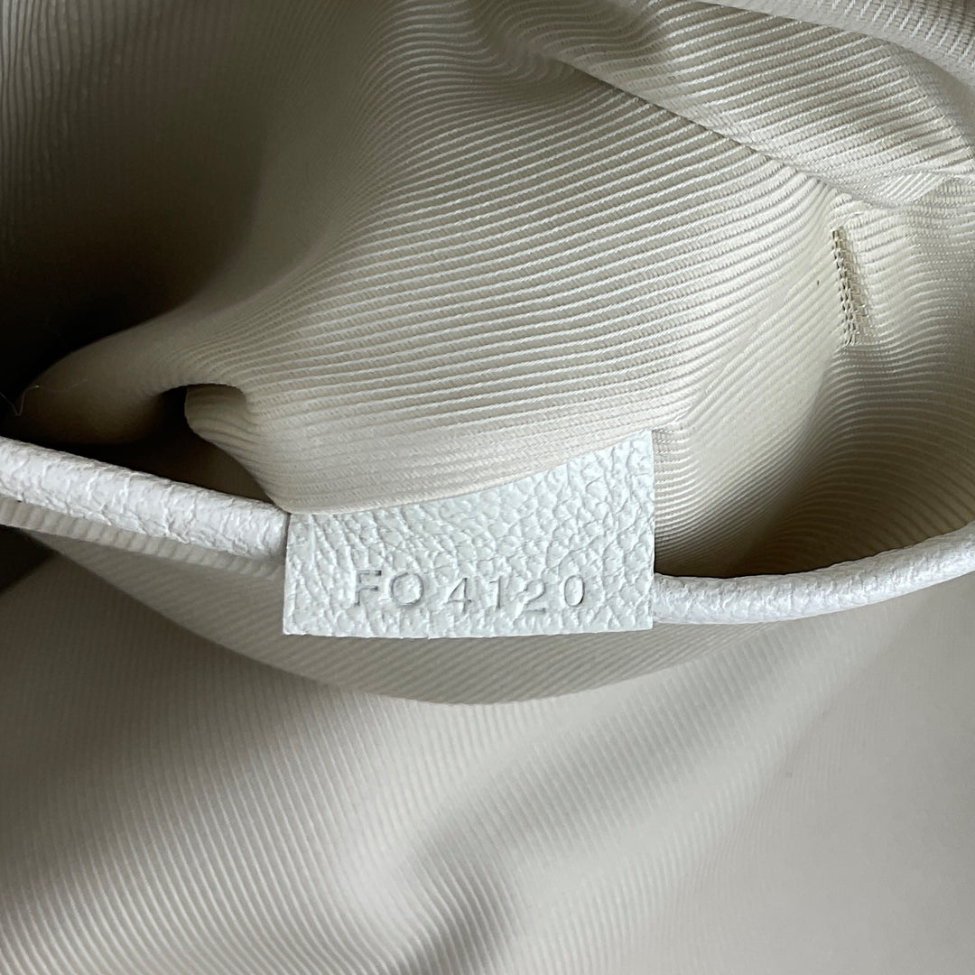 Sabbia Besace Blanc Monogram Canvas Limited Edition Bag
