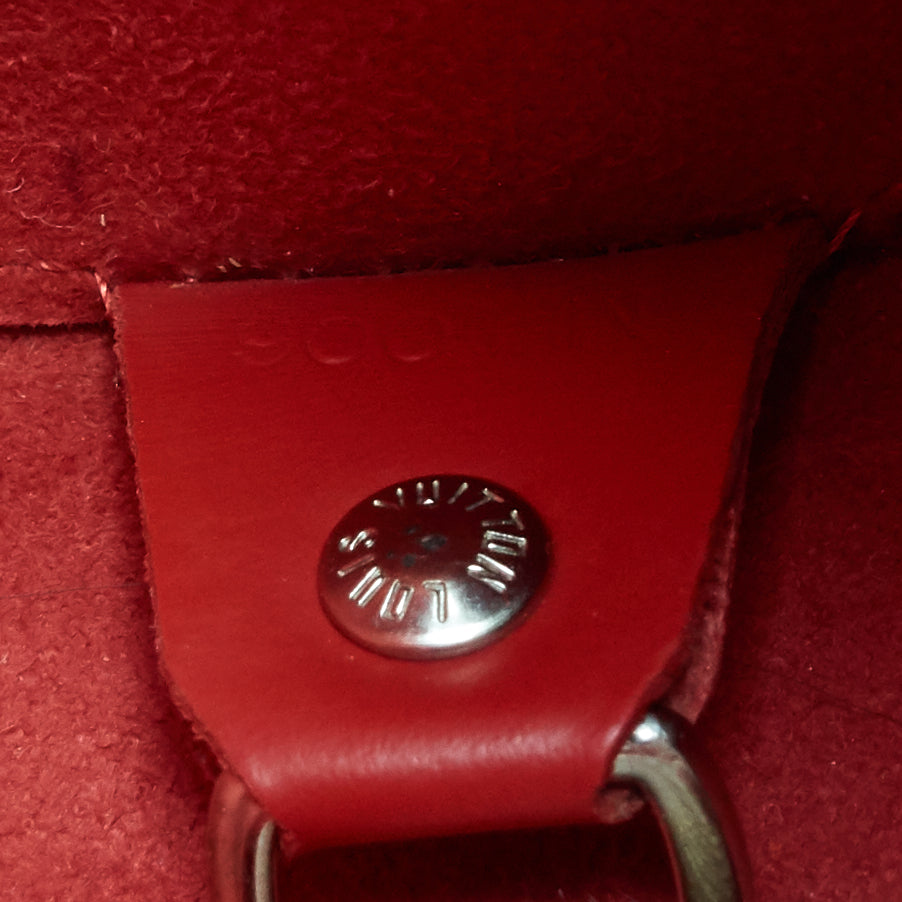 papillon 30 epi leather bag with pouch