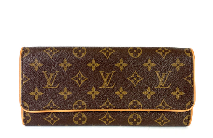 pochette twin gm monogram canvas bag