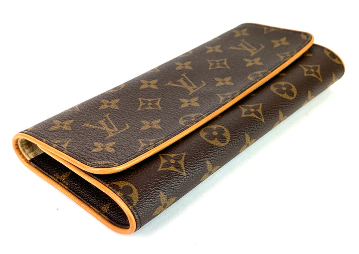 pochette twin gm monogram canvas bag