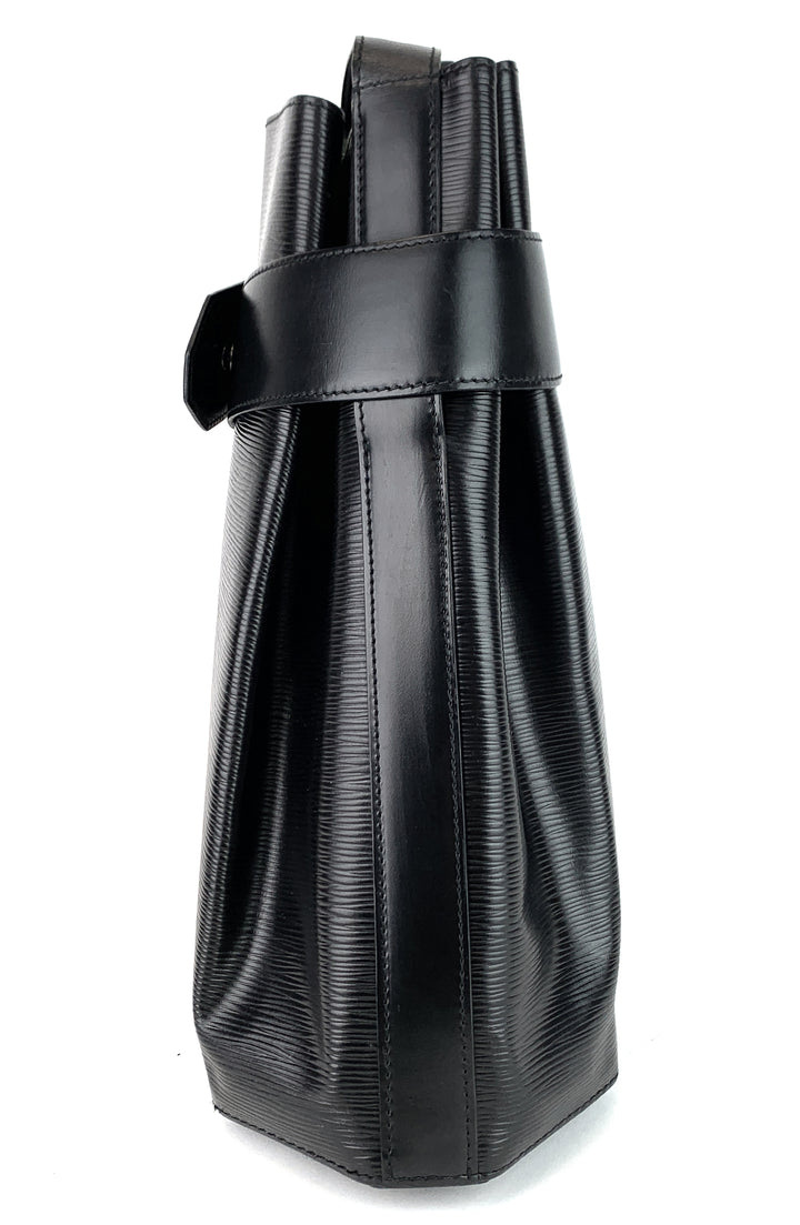 sac d'epaule gm black epi leather bag