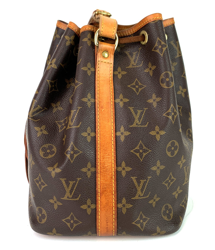petit noe monogram canvas bag
