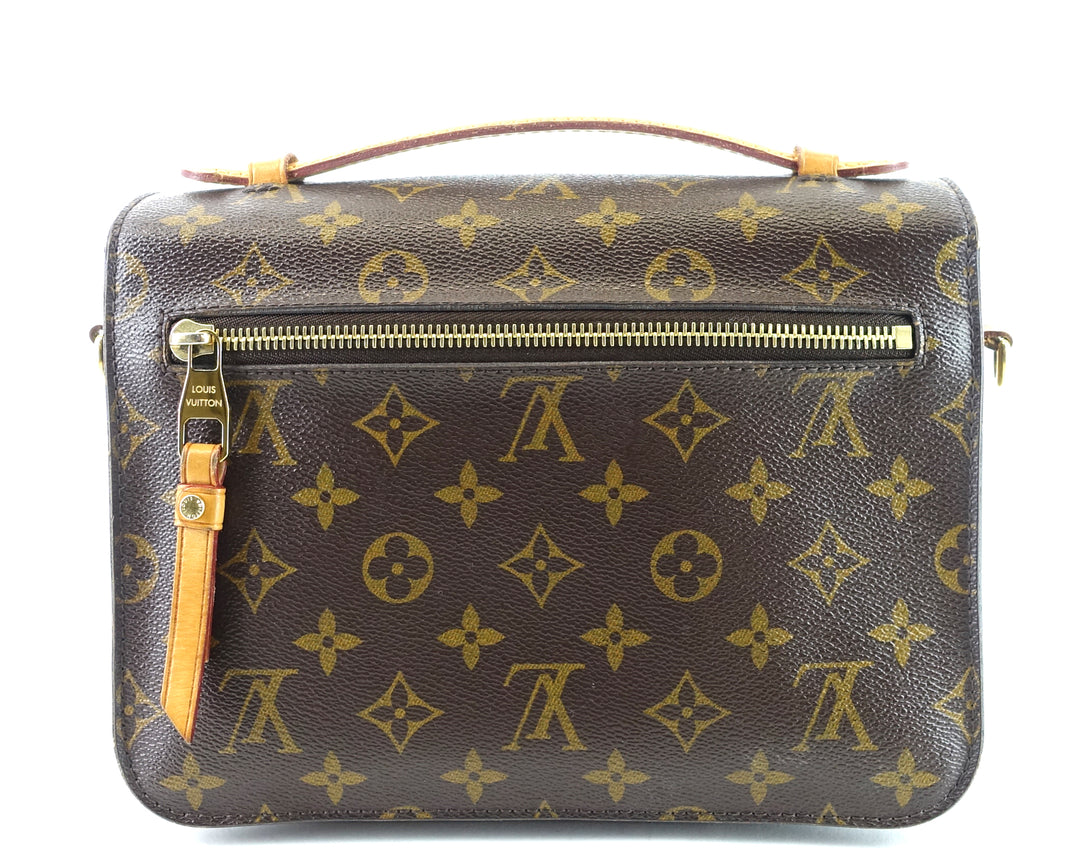 pochette metis monogram canvas shoulder bag