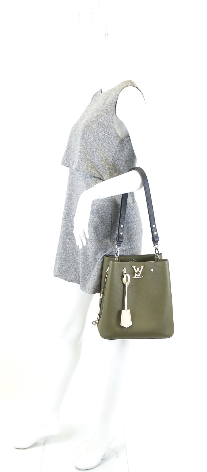 lockme calf leather bucket bag