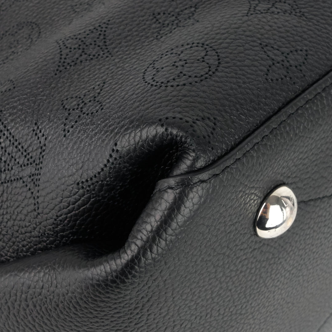 beaubourg mm mahina leather hobo bag