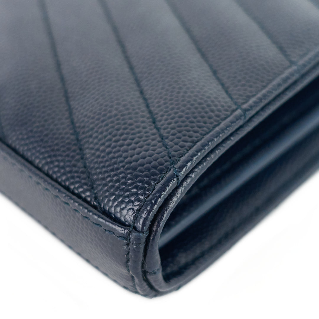 quilted grain de poudre monogram chain wallet bag