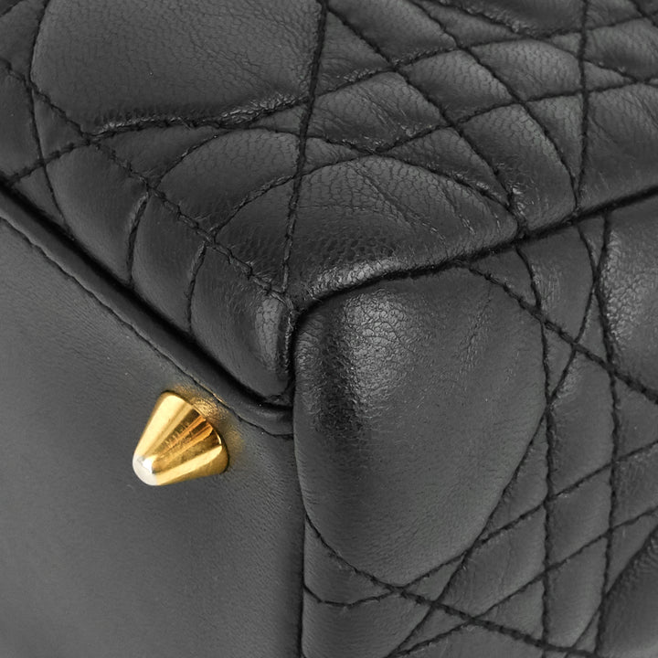 lady dior medium cannage lambskin bag