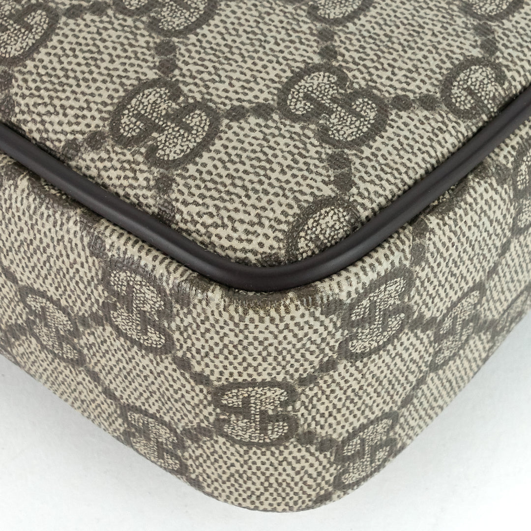 front zip gg supreme canvas camera bag