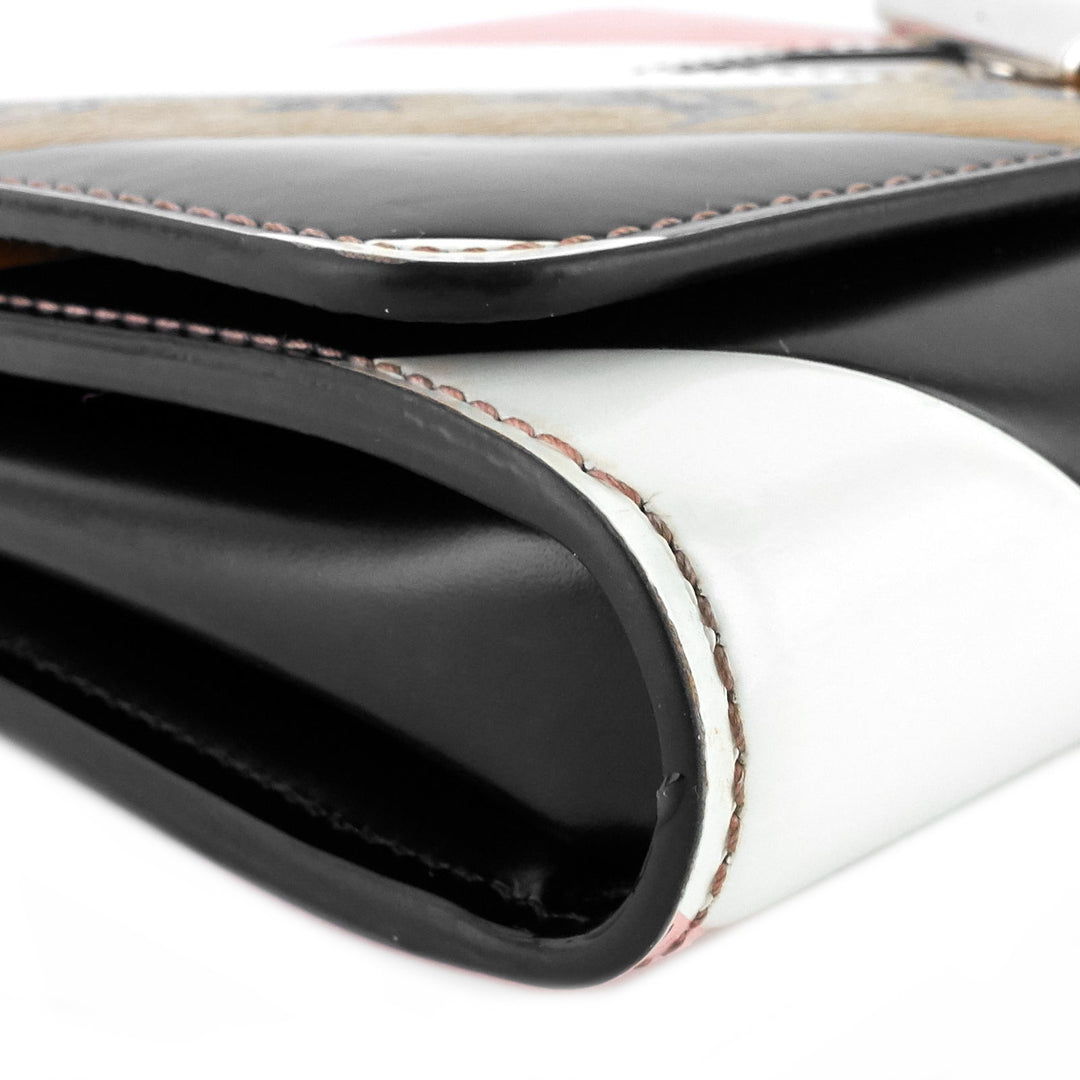 twist leather and reverse monogram wallet on chain bag