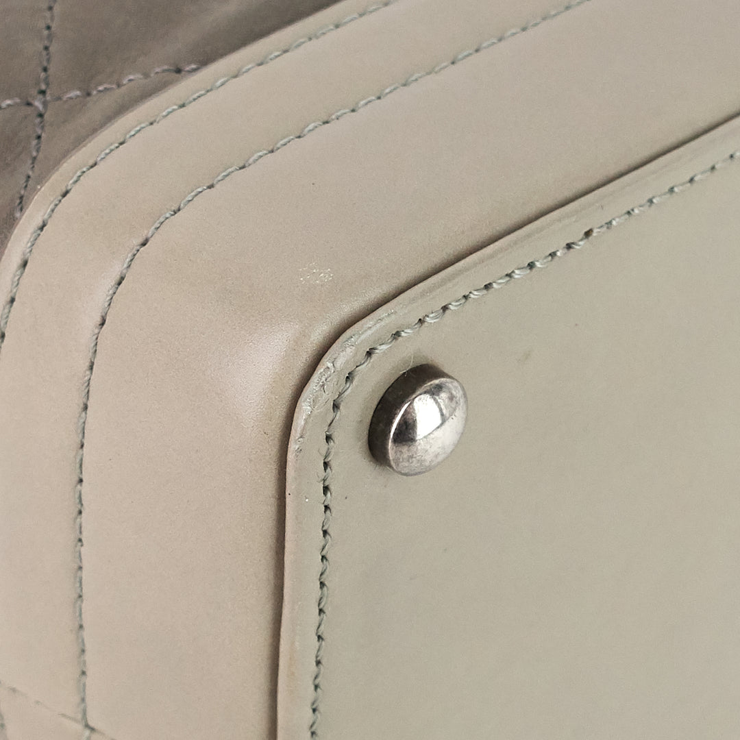 leather xl classic flap shoulder bag