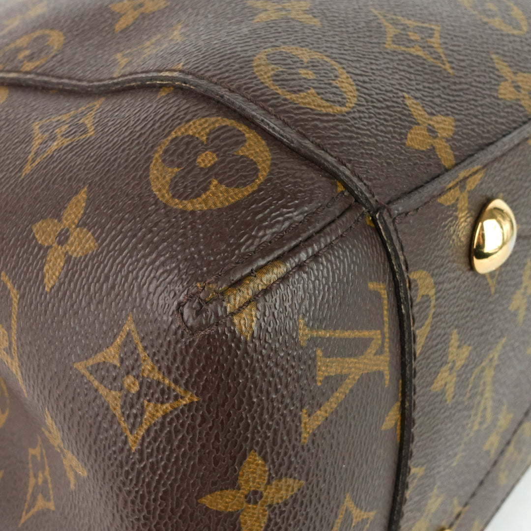 montaigne gm monogram canvas tote bag