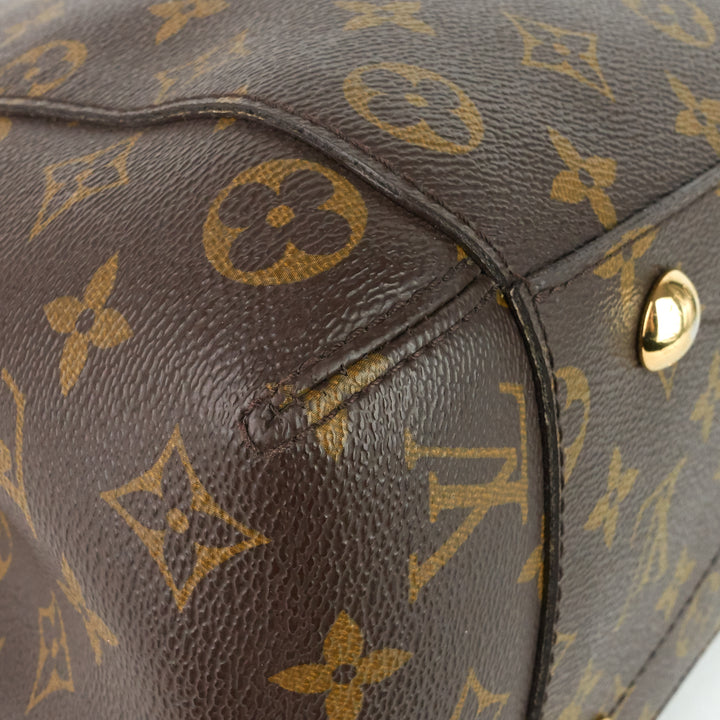 montaigne gm monogram canvas tote bag