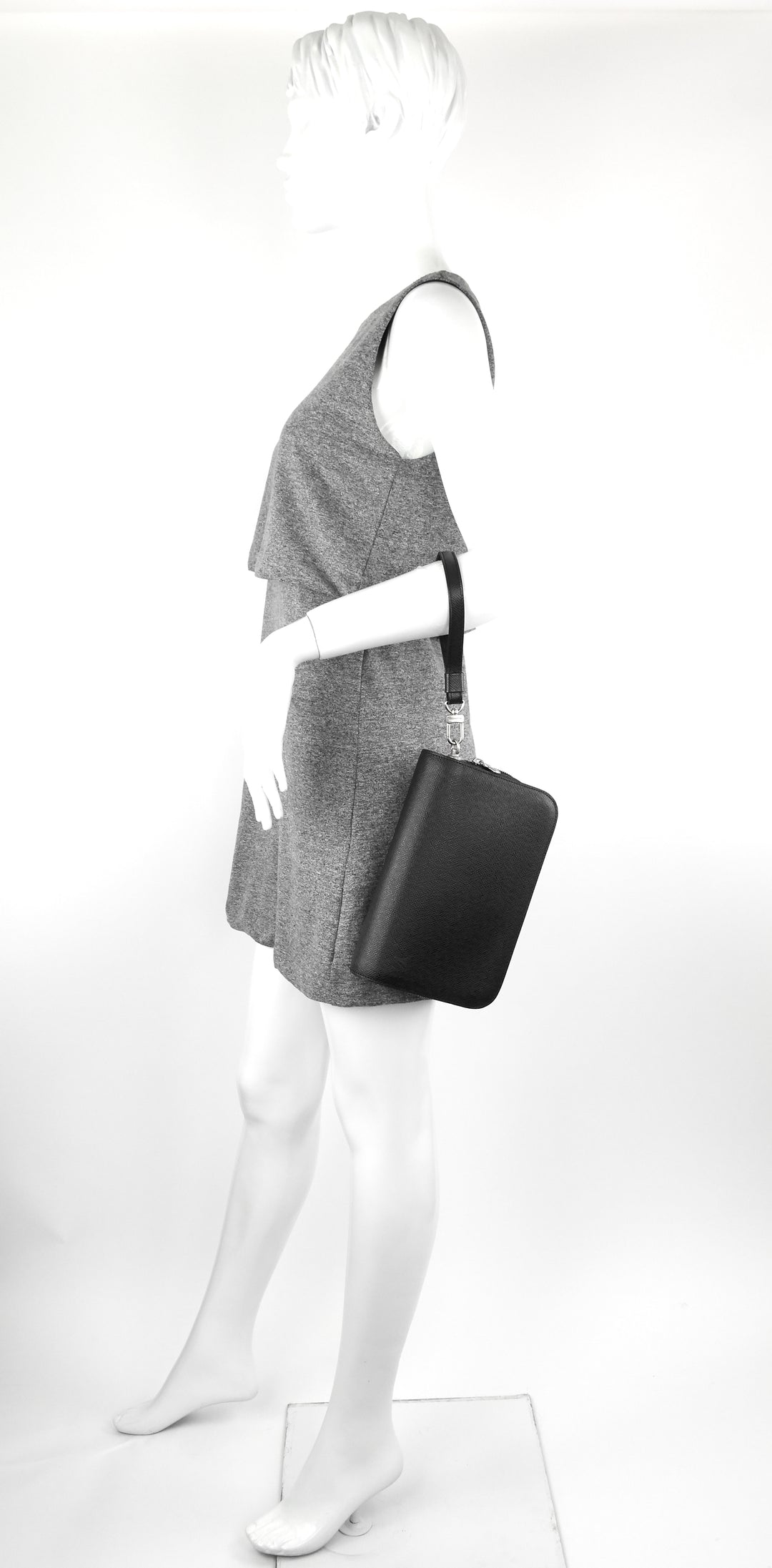 bakail taiga leather clutch bag