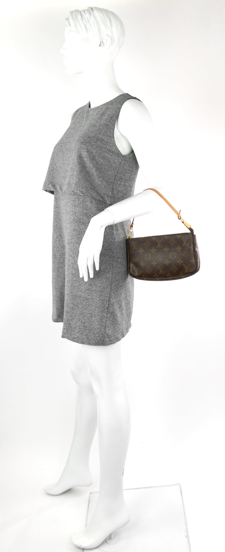 pochette accessoires monogram canvas bag