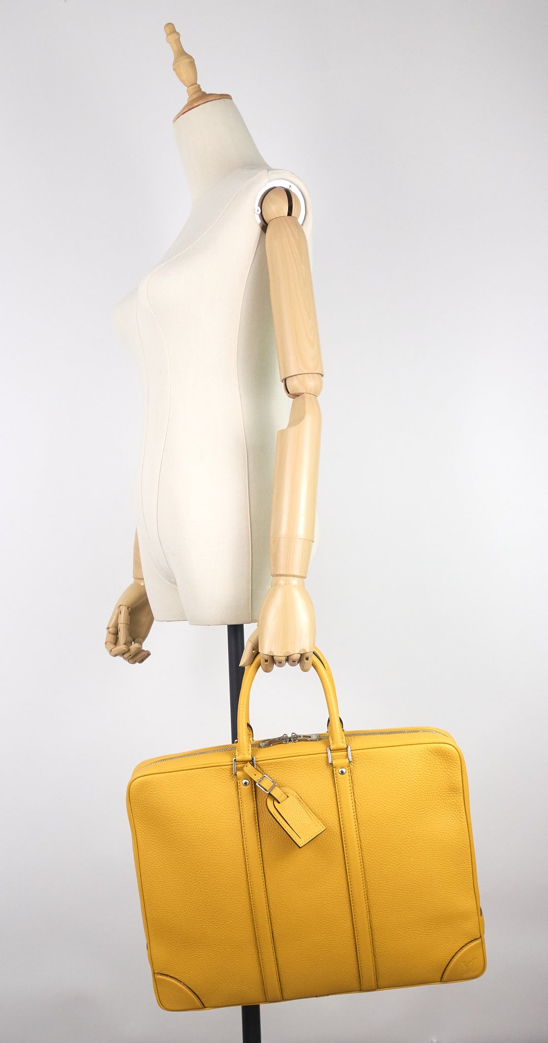 porte-documents voyage pm yellow taurillon leather briefcase bag