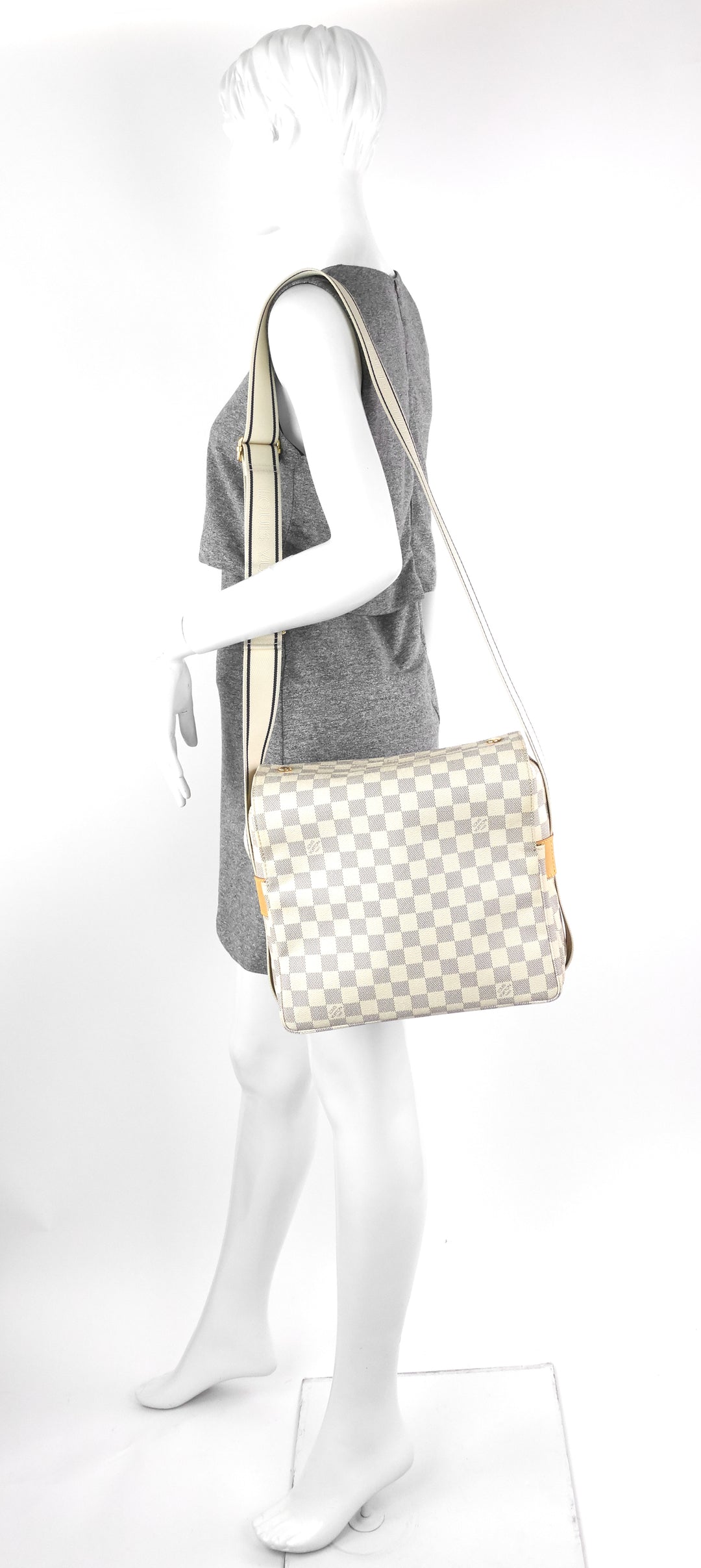 naviglio damier azur canvas messenger bag