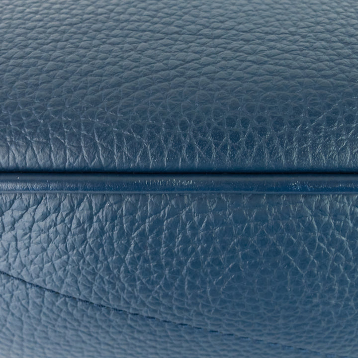 armand taurillon leather messenger bag