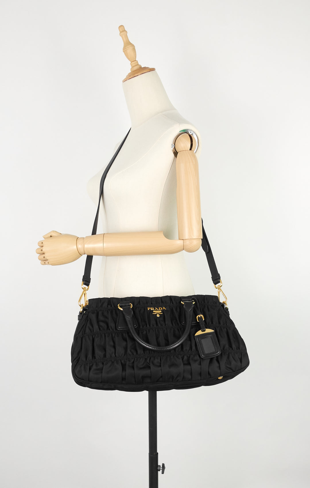 gaufre tessuto nylon medium shopping tote bag