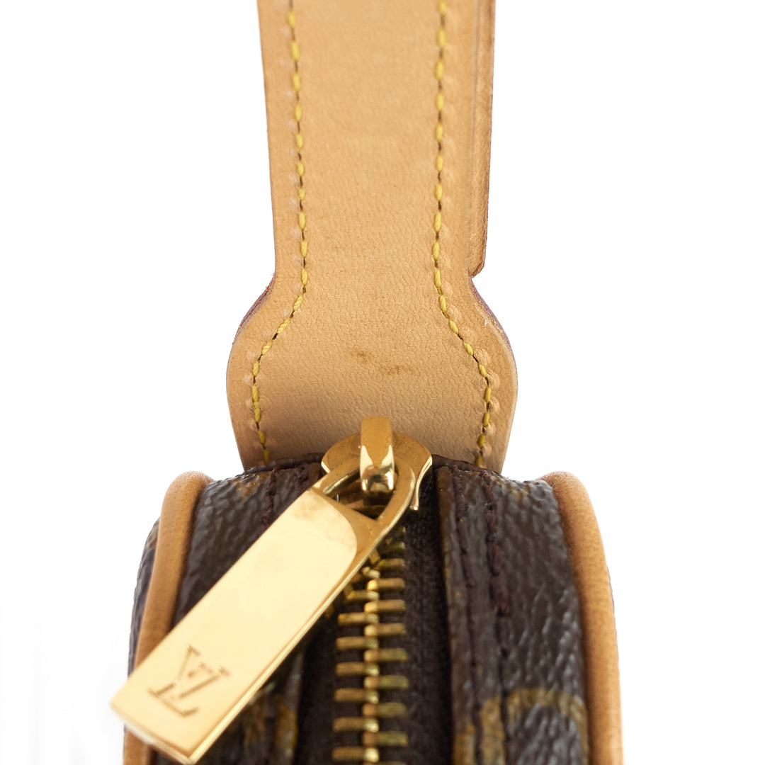 croissant pm monogram canvas bag